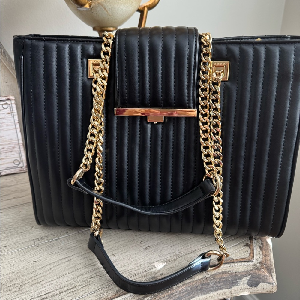 BEBE Elegant Black Quilted Chain Bag